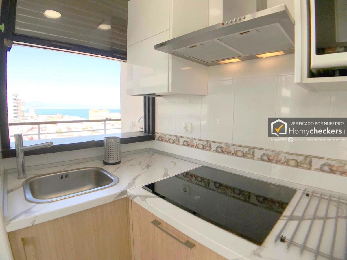 Cozy Apartamento Centro Торемолинос Екстериор снимка