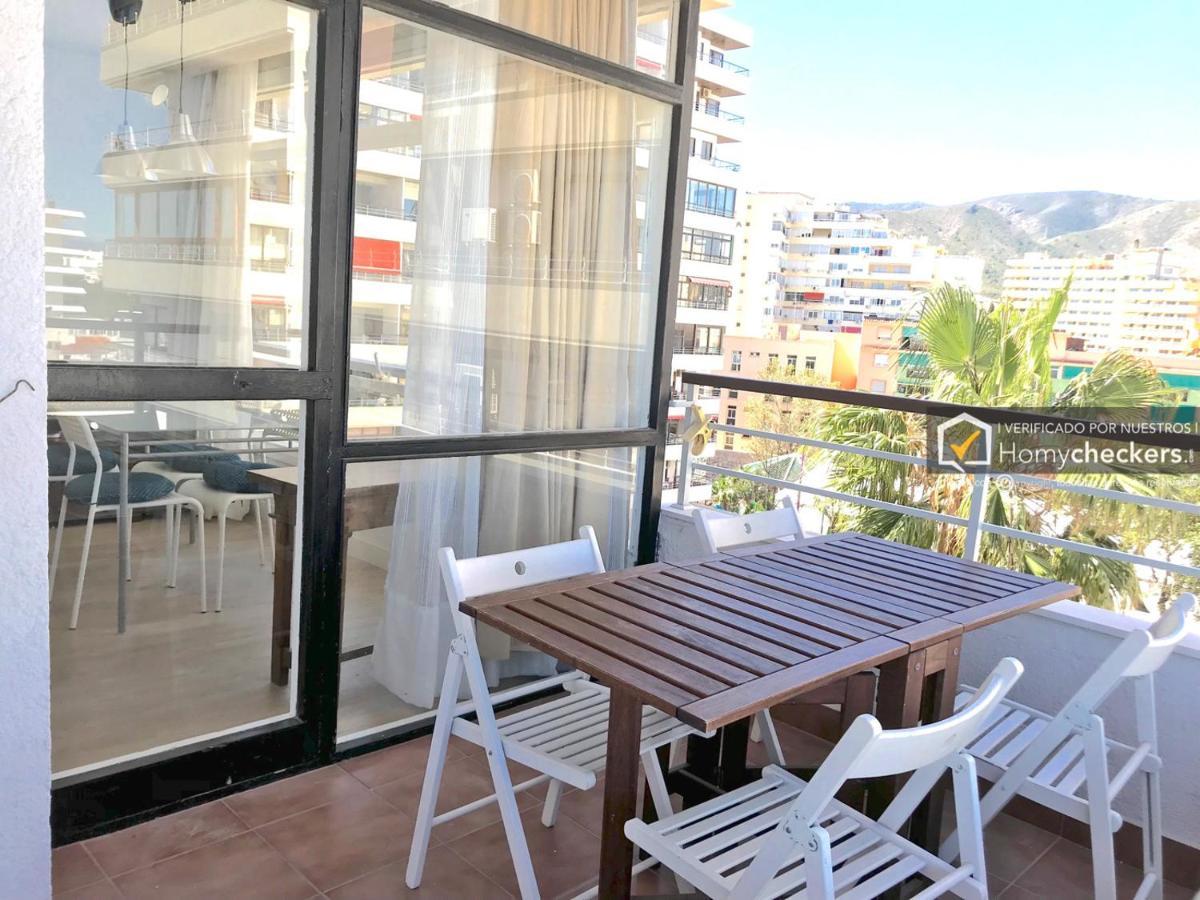 Cozy Apartamento Centro Торемолинос Екстериор снимка