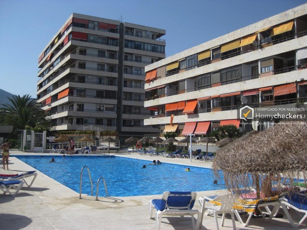 Cozy Apartamento Centro Торемолинос Екстериор снимка