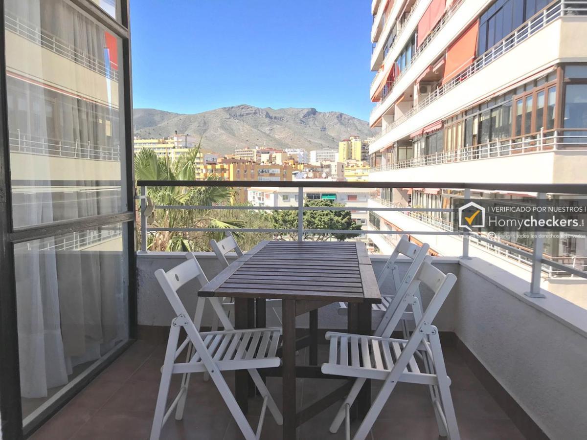 Cozy Apartamento Centro Торемолинос Екстериор снимка