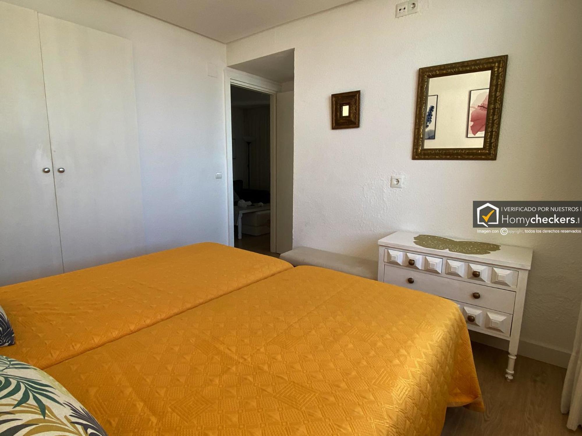 Cozy Apartamento Centro Торемолинос Екстериор снимка