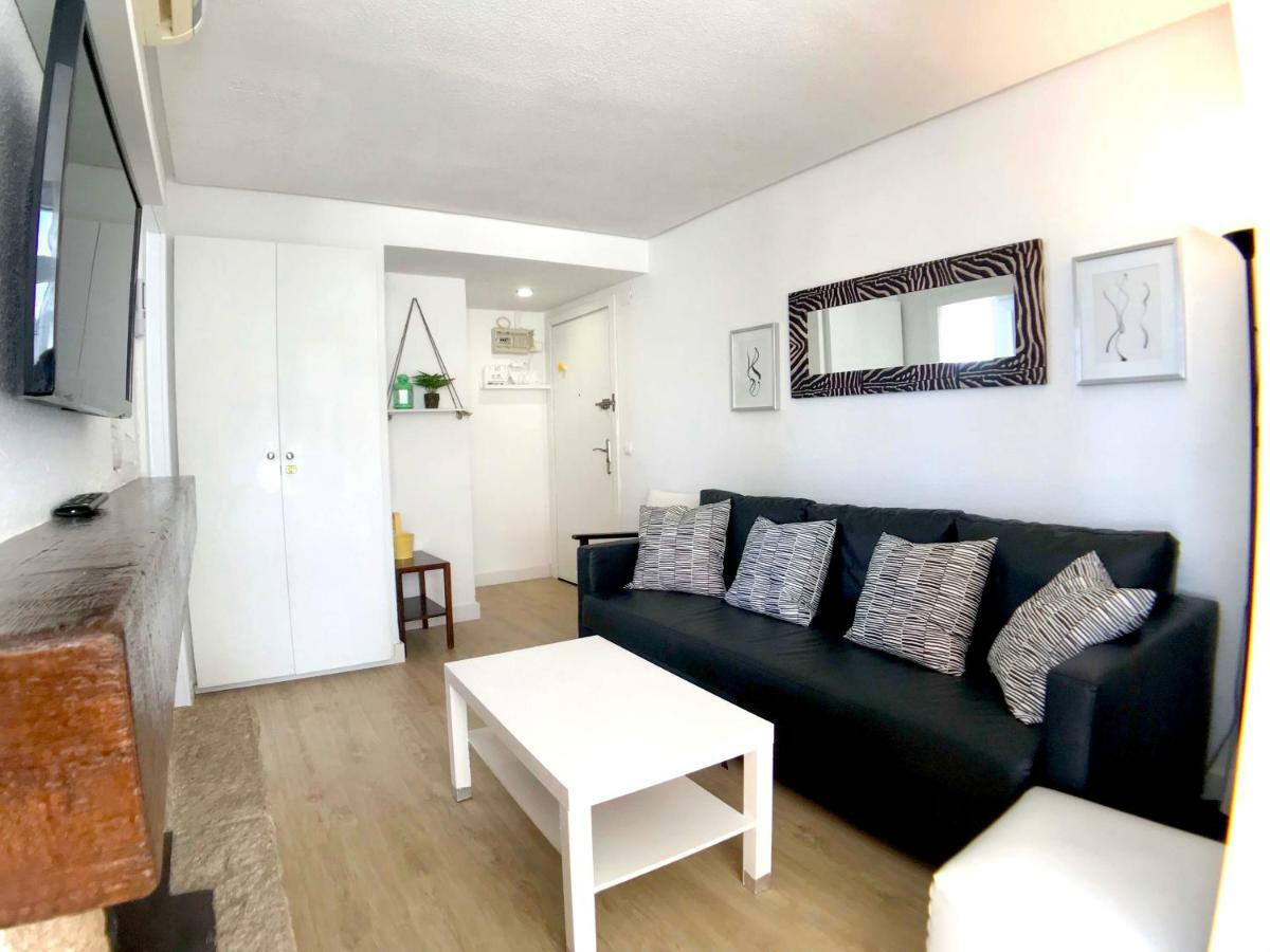 Cozy Apartamento Centro Торемолинос Екстериор снимка