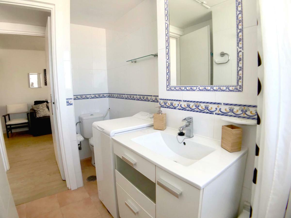 Cozy Apartamento Centro Торемолинос Екстериор снимка